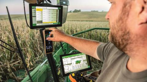 John Deere quer viabilizar acesso de produtores a agricultura de precisão